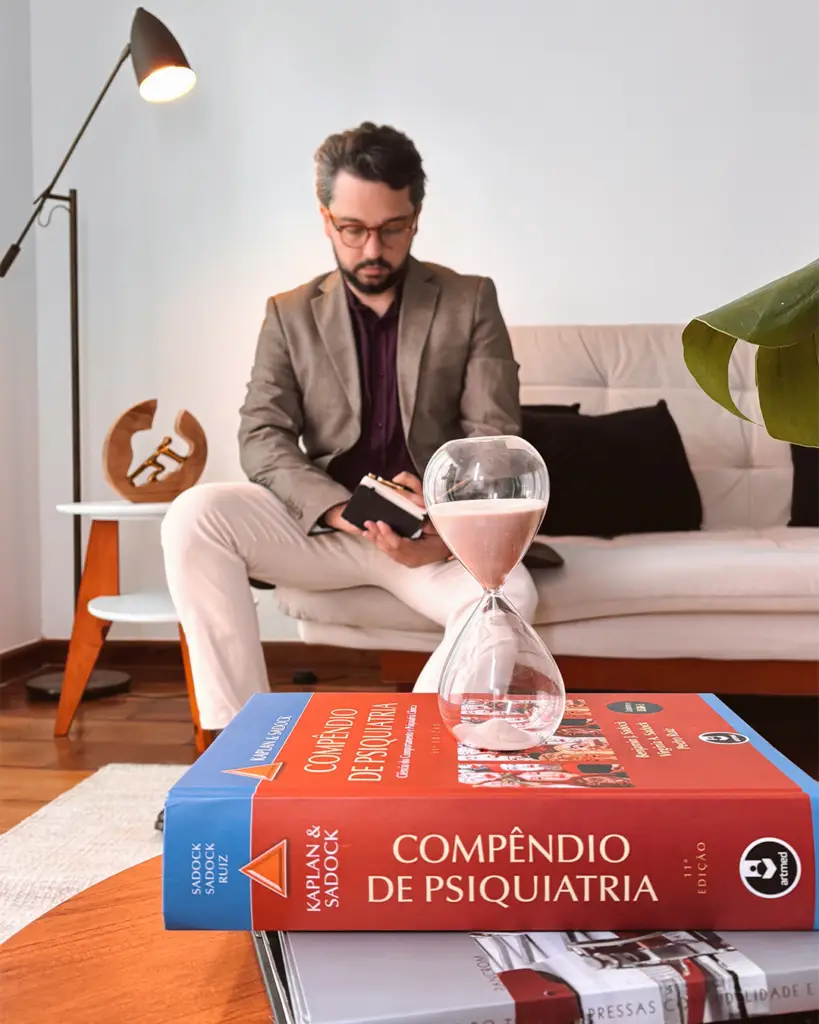 Dr. Douglas Fróes